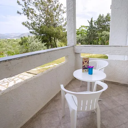 Castello Ξενοδοχείο Λιμενάρια