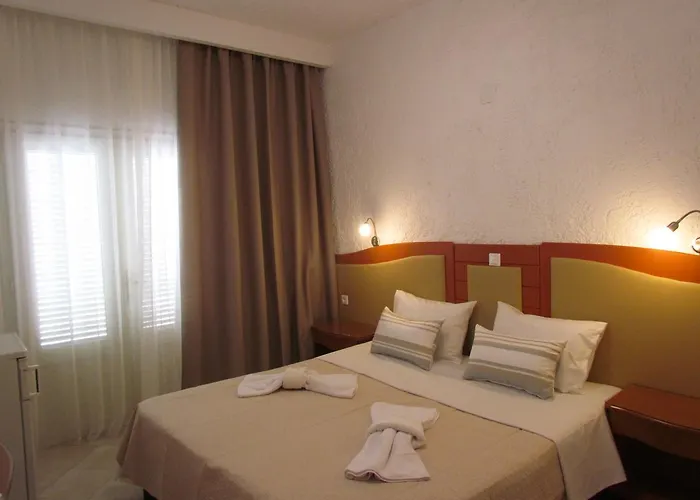 Castello Ξενοδοχείο Λιμενάρια