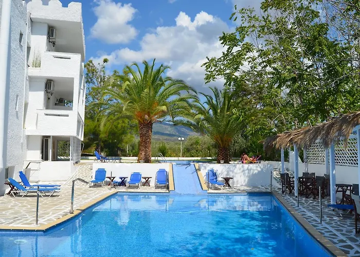 Castello מלון לימנריה